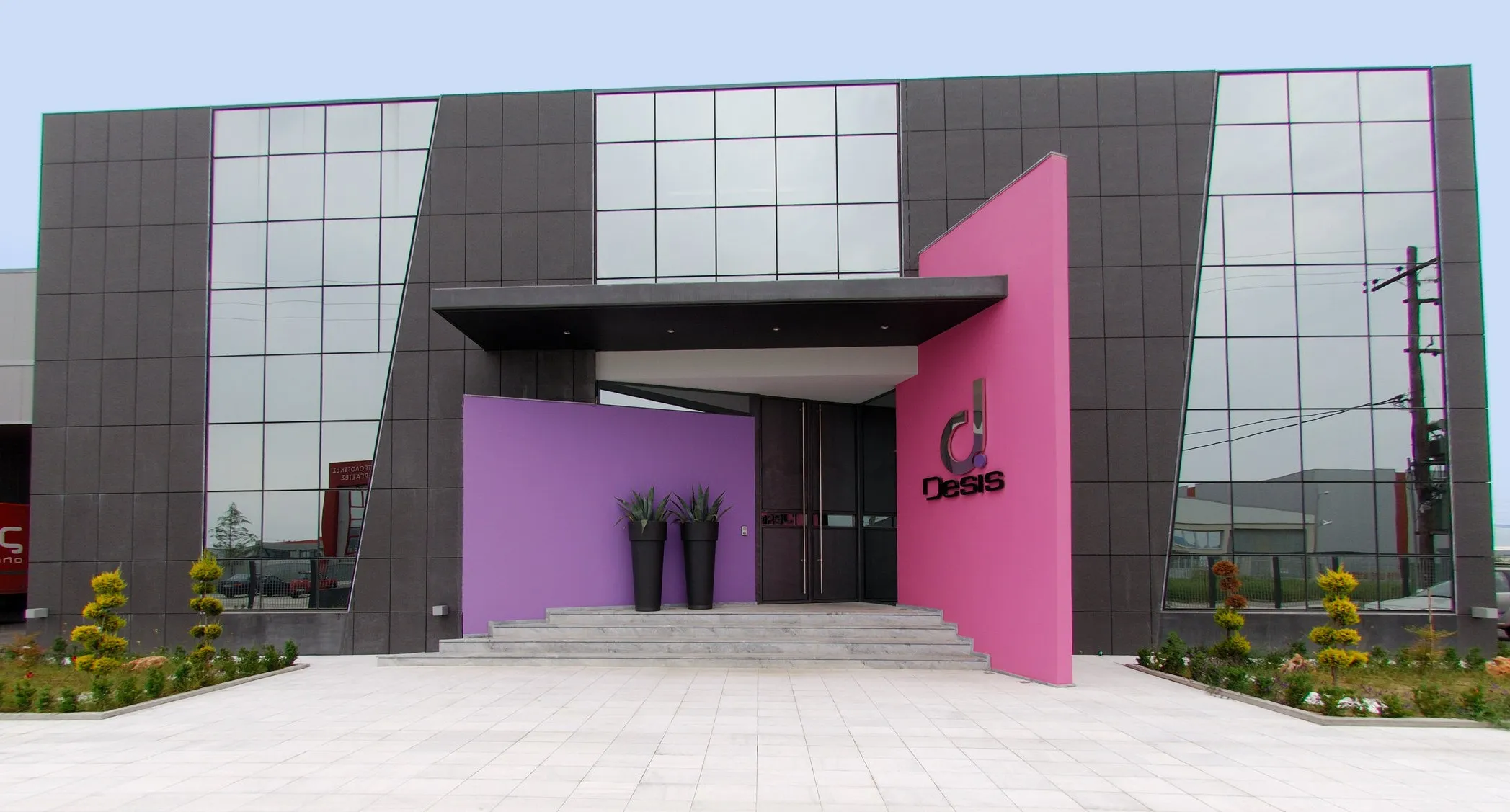 Contact Page Banner Image